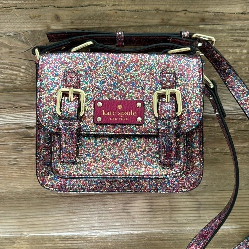Kate Spade Little Girls GLITTER purse with crossbody strap. - Picture 3 of 10
